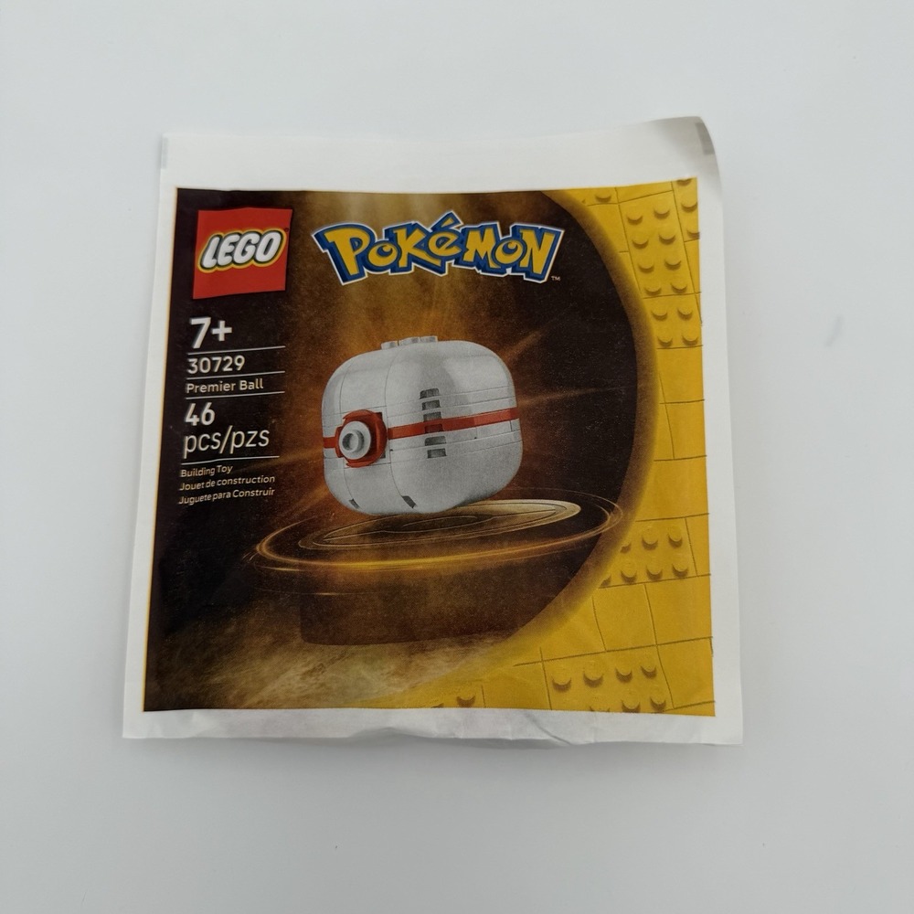 LEGO Pokemon Set #30729 - Premier Ball - Pokeball Build - SEALED
